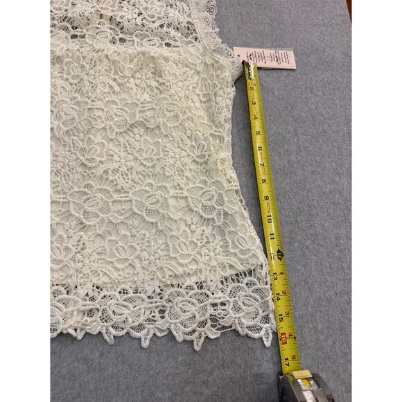 Nanette Nanette Lepore Lace Top – Canola Cream – NWT - Size Medium - Picture 3 of 11